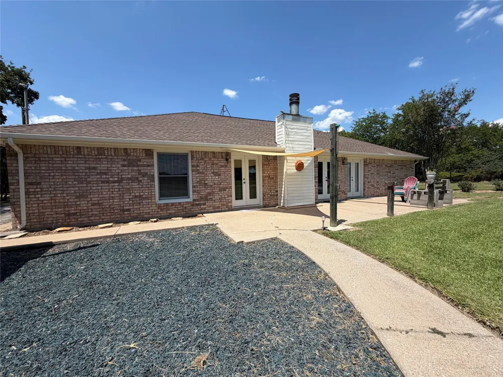 871 VZ County Road 2602 Wills Point, TX 75169