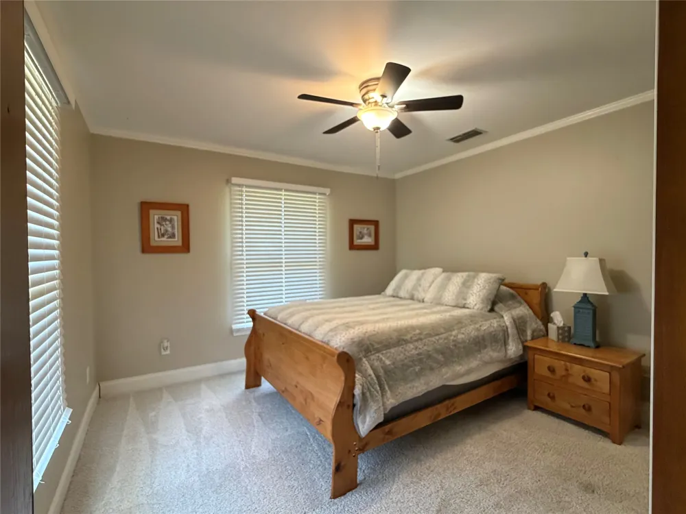 871 VZ County Road 2602 Wills Point, TX 75169