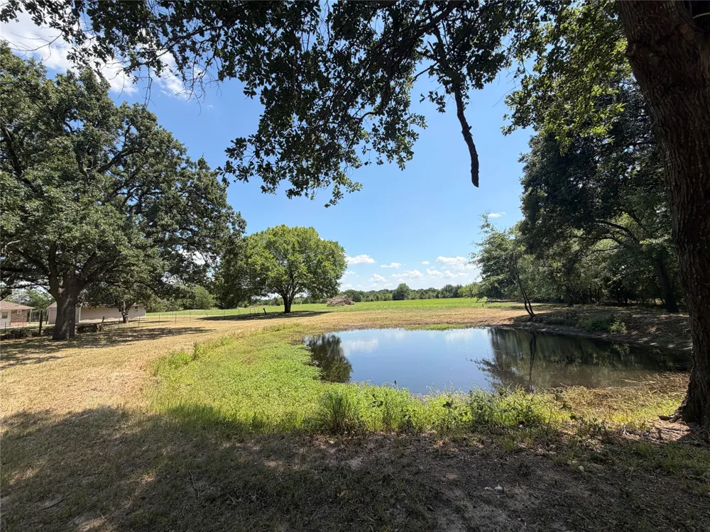 871 VZ County Road 2602 Wills Point, TX 75169