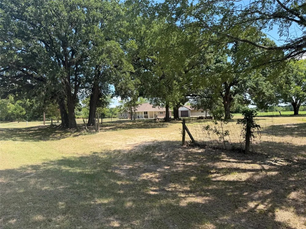 871 VZ County Road 2602 Wills Point, TX 75169
