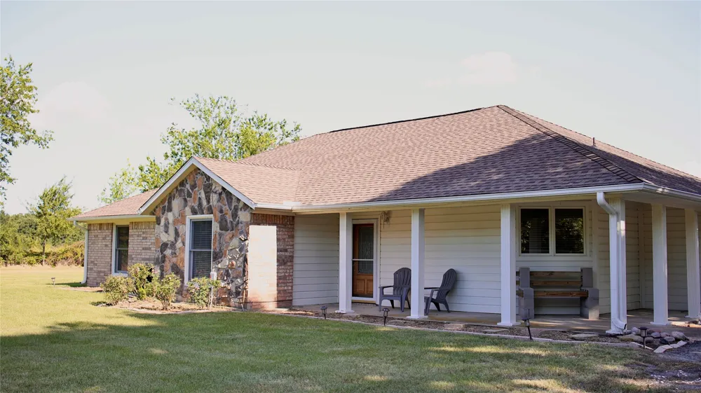 871 VZ County Road 2602 Wills Point, TX 75169
