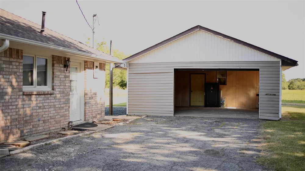 871 VZ County Road 2602 Wills Point, TX 75169