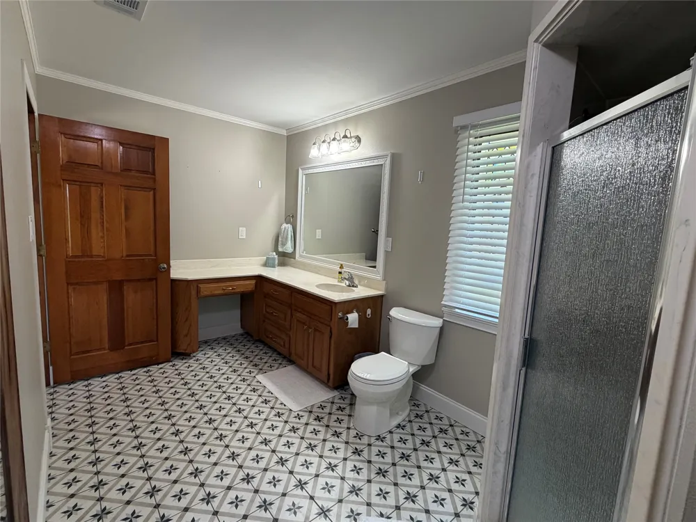 871 VZ County Road 2602 Wills Point, TX 75169