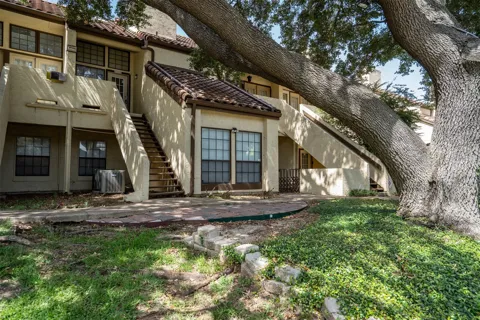 5590 Spring Valley #H 203
