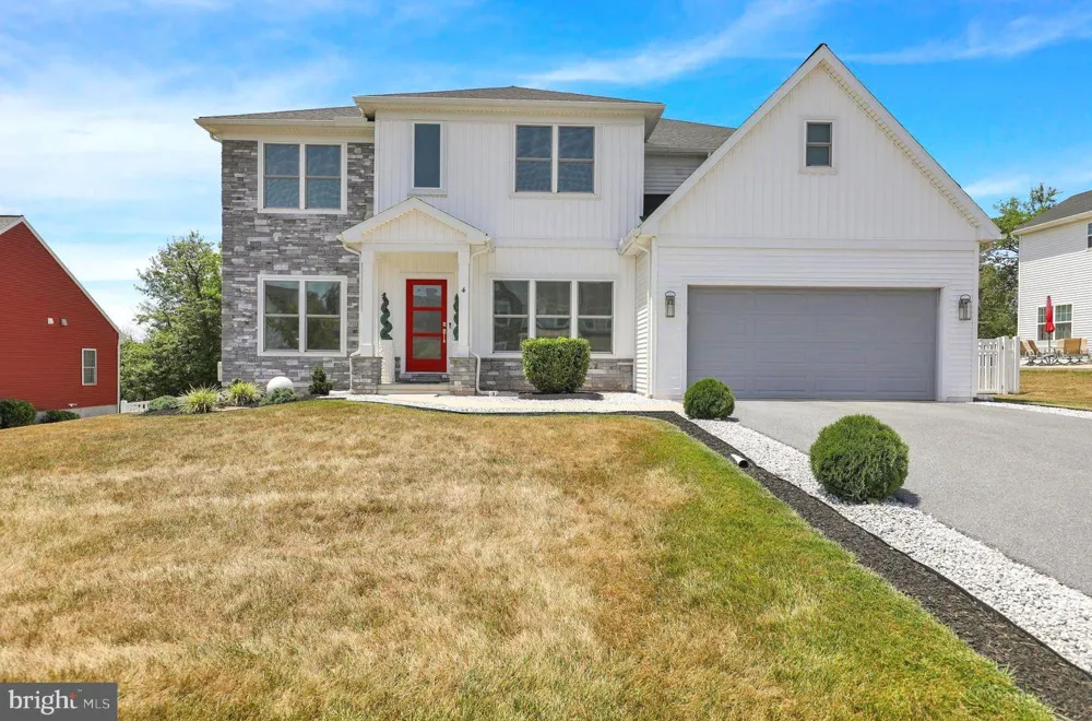 4 REIN DRIVE Stevens, PA 17578