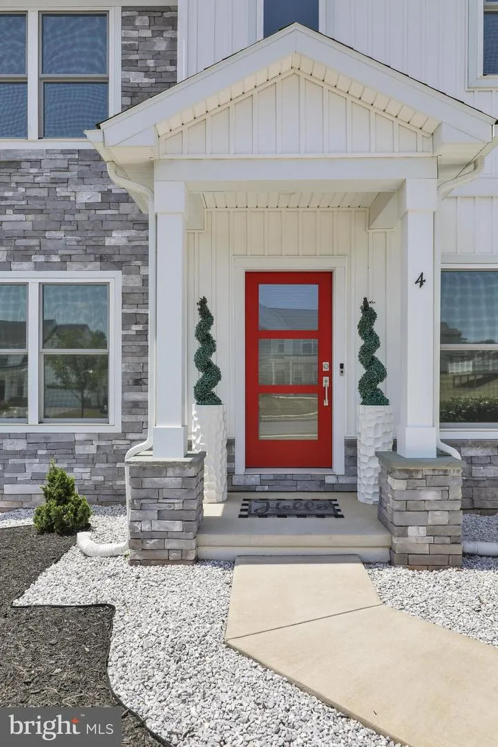 4 REIN DRIVE Stevens, PA 17578