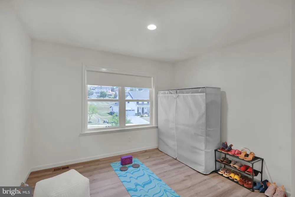 4 REIN DRIVE Stevens, PA 17578
