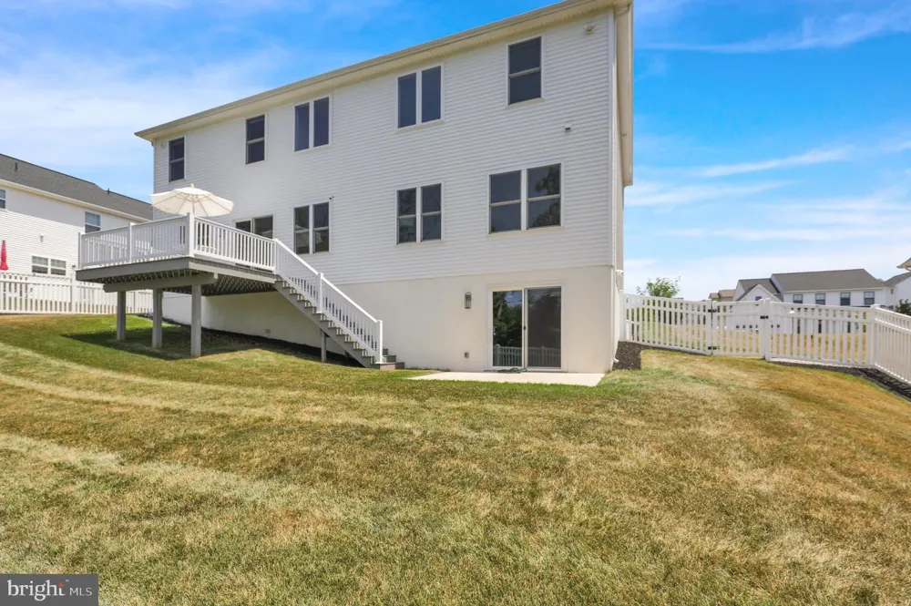 4 REIN DRIVE Stevens, PA 17578