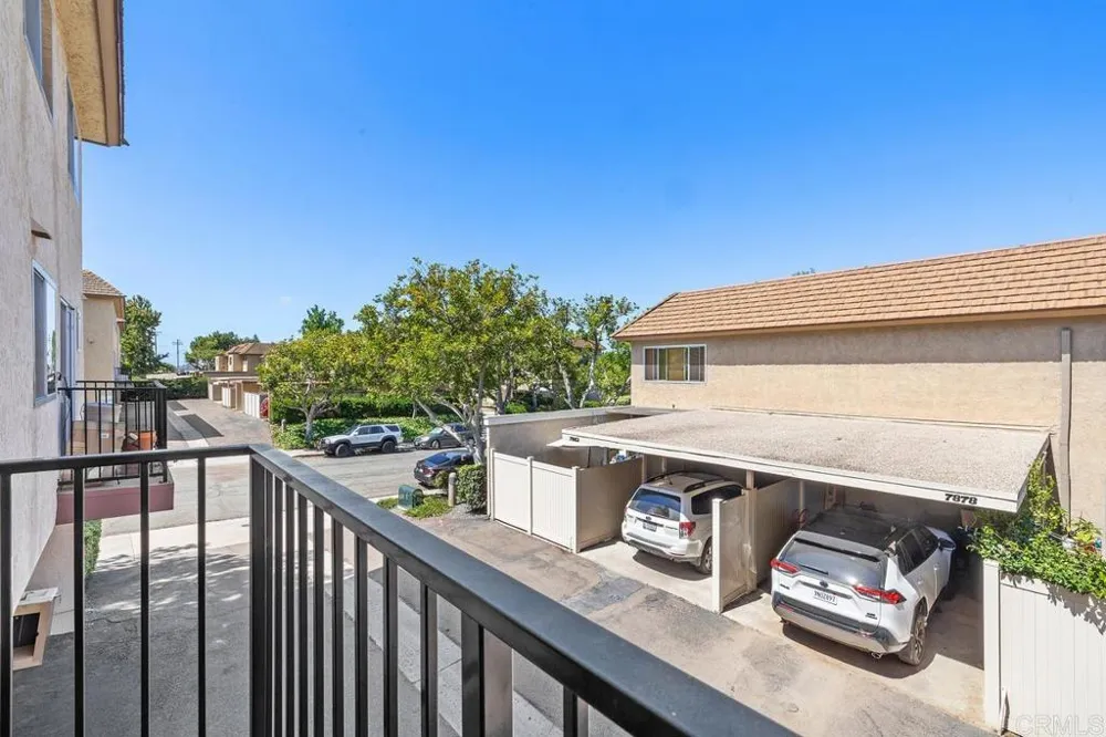 2756 Meadow Lark Drive San Diego, CA 92123