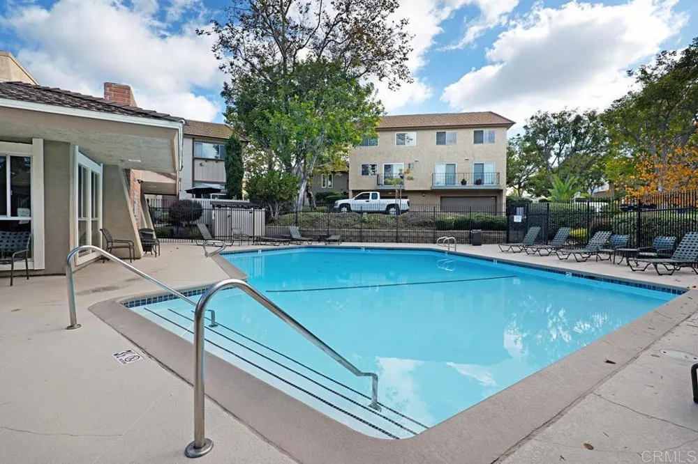 2756 Meadow Lark Drive San Diego, CA 92123