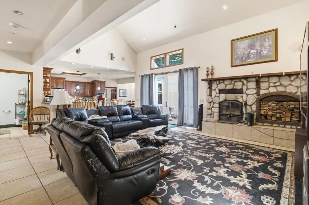 16595 Jamison Creek Road Boulder Creek, CA 95006