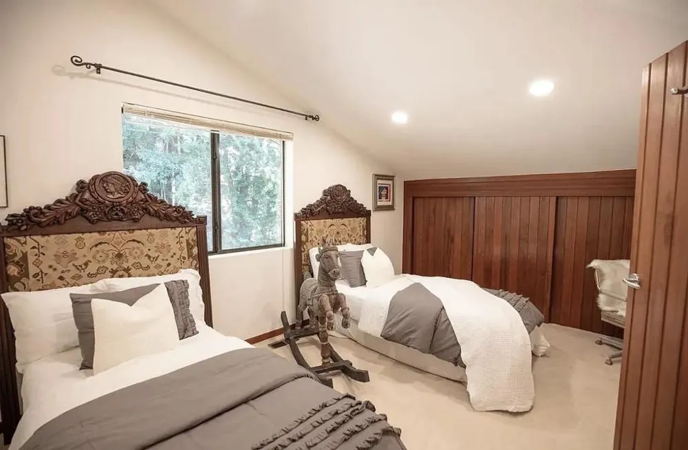 16012 Flintlock Road Cupertino, CA 95014