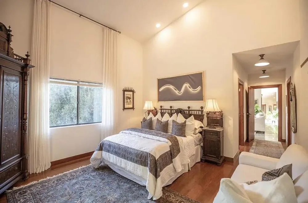16012 Flintlock Road Cupertino, CA 95014