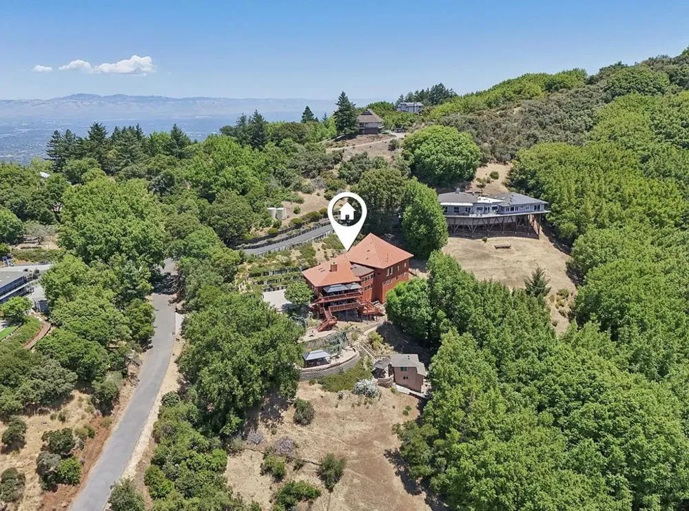 16012 Flintlock Road Cupertino, CA 95014