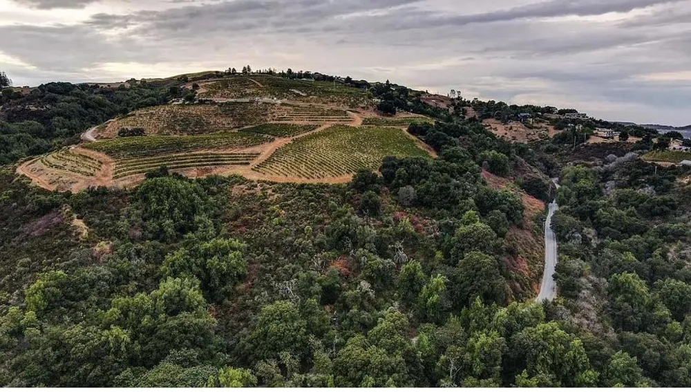 16012 Flintlock Road Cupertino, CA 95014