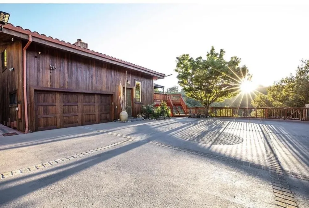 16012 Flintlock Road Cupertino, CA 95014