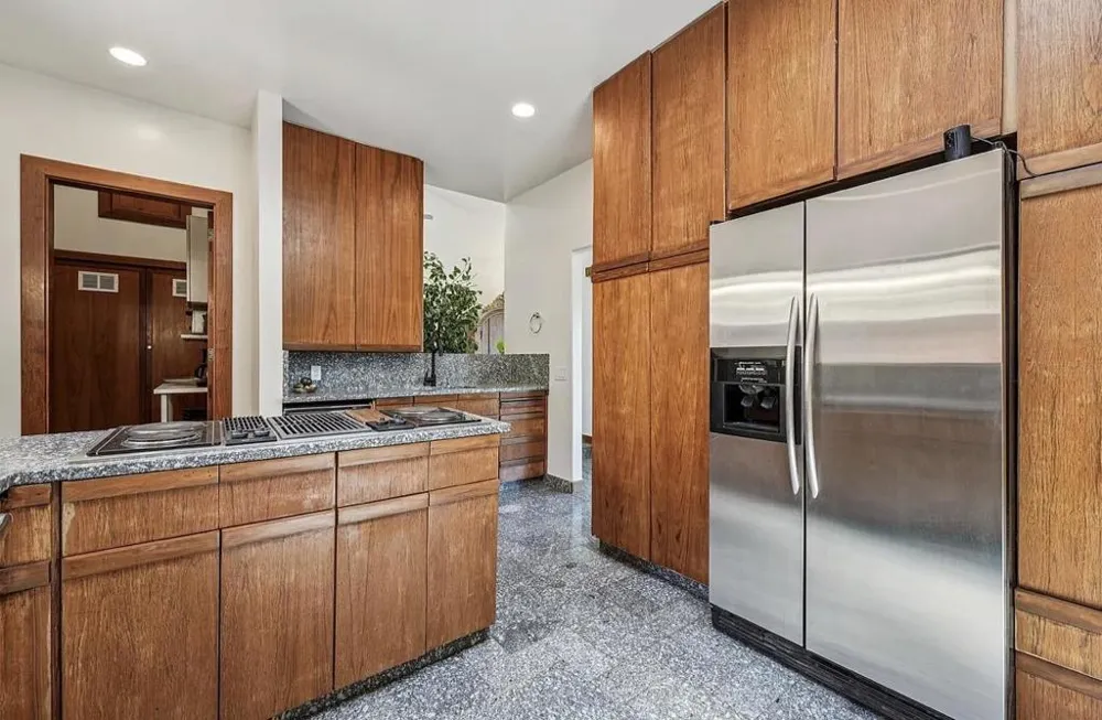 16012 Flintlock Road Cupertino, CA 95014