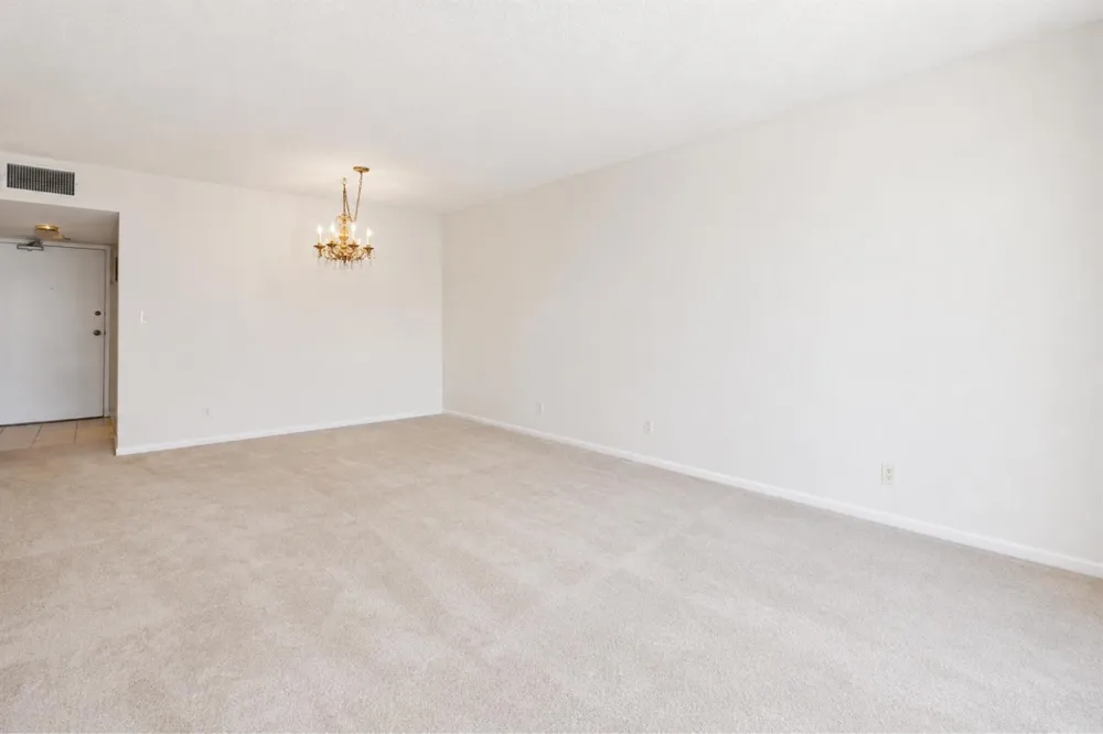 3540 S Ocean Boulevard #808w South Palm Beach, FL 33480