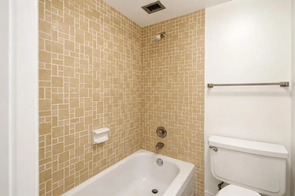 3540 S Ocean Boulevard #808w South Palm Beach, FL 33480