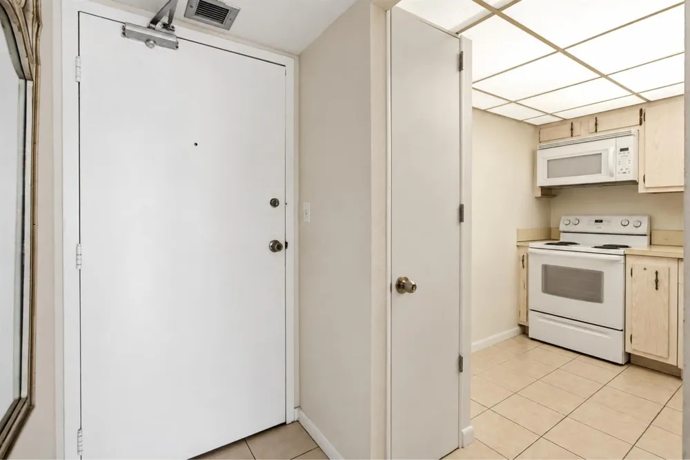 3540 S Ocean Boulevard #808w South Palm Beach, FL 33480