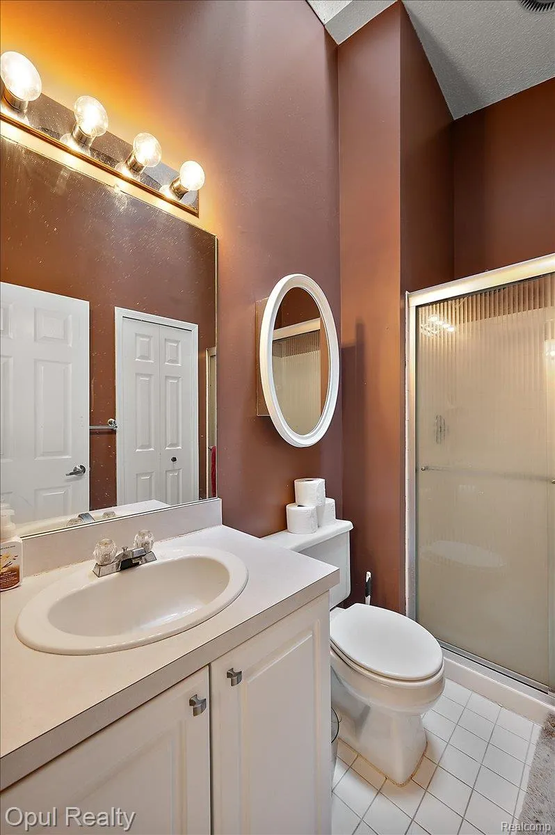 49714 Draper Circle #87 Plymouth Charter Township, MI 48170