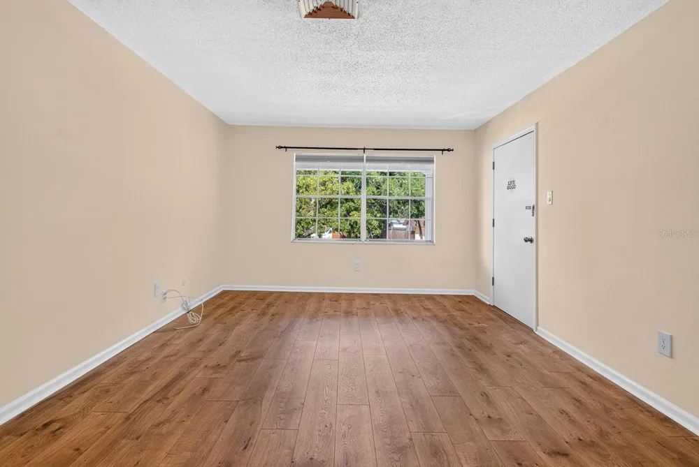 4507 9TH STREET W #D6 Bradenton, FL 34207