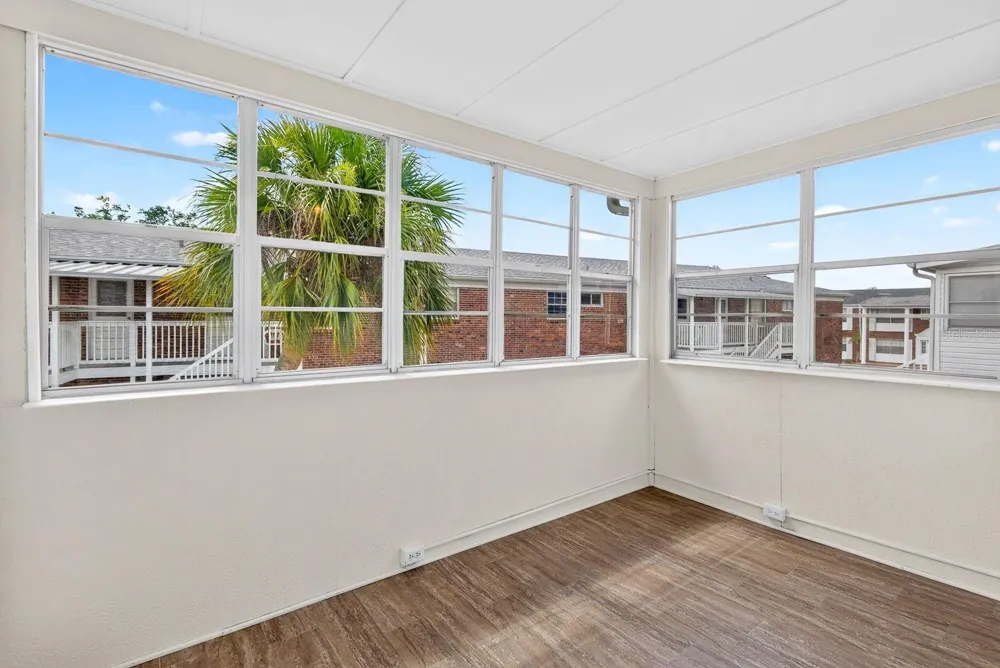 4507 9TH STREET W #D6 Bradenton, FL 34207