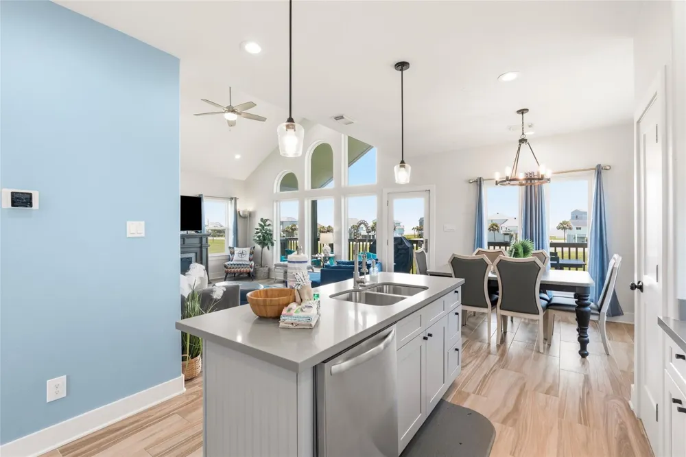 18603 Shaman Drive Galveston, TX 77554