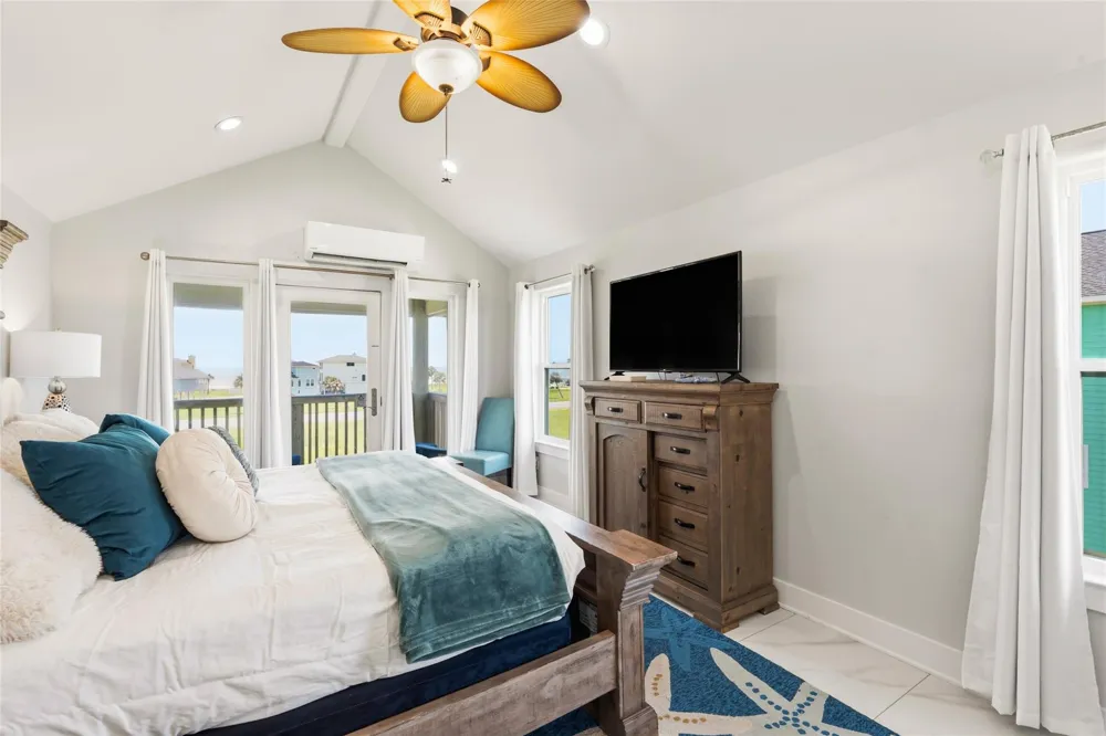 18603 Shaman Drive Galveston, TX 77554