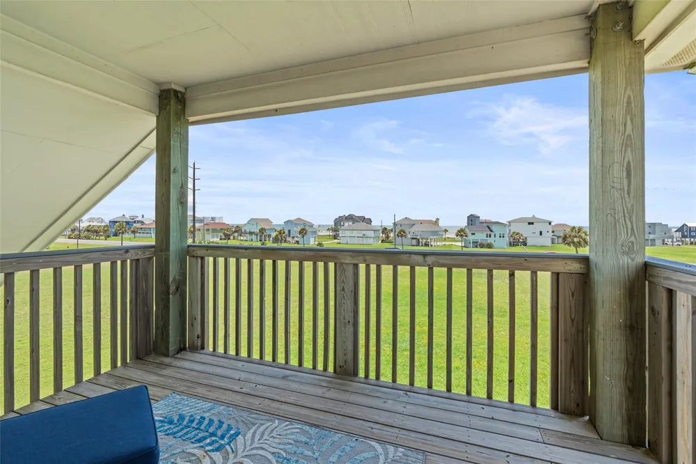 18603 Shaman Drive Galveston, TX 77554