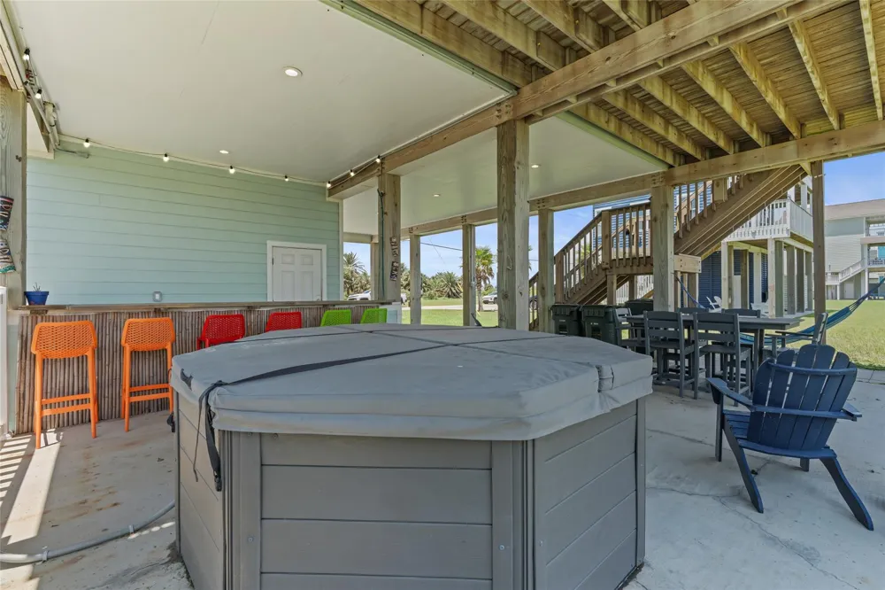 18603 Shaman Drive Galveston, TX 77554