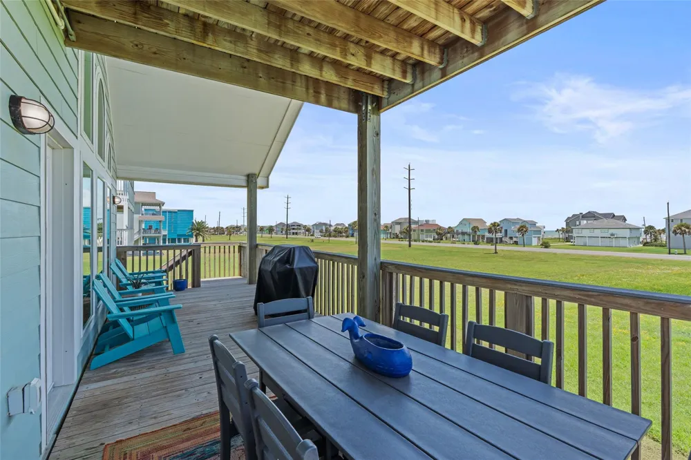 18603 Shaman Drive Galveston, TX 77554