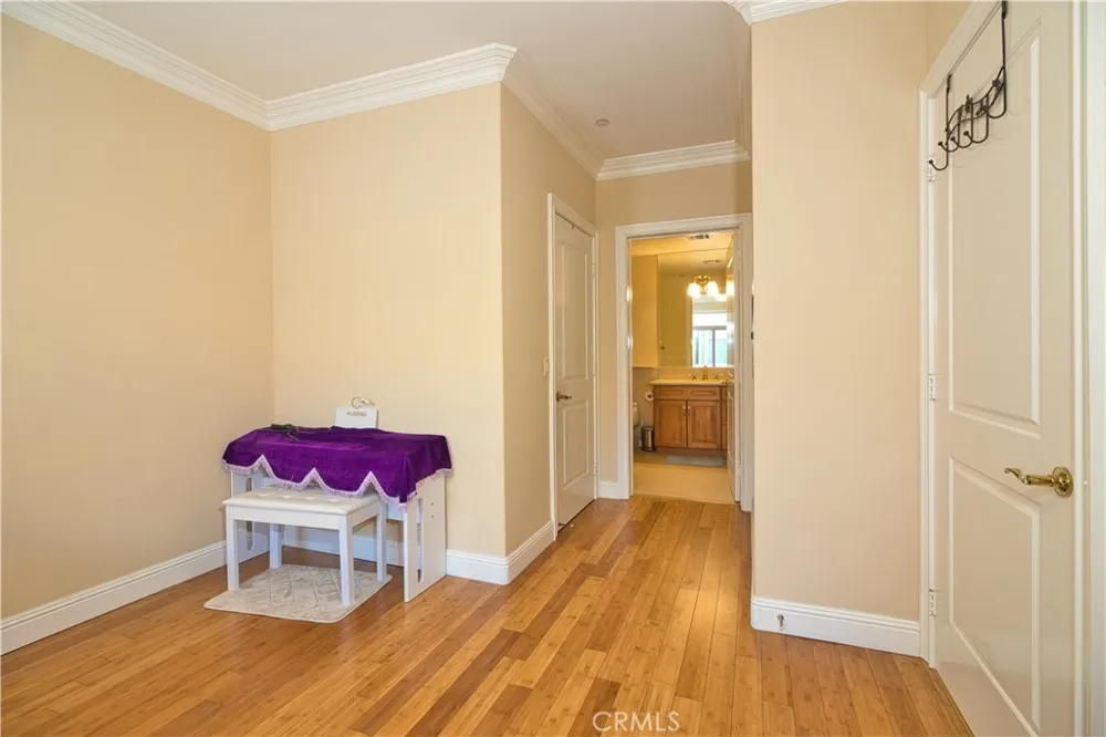 13798 Roswell Avenue #B227 Chino, CA 91710