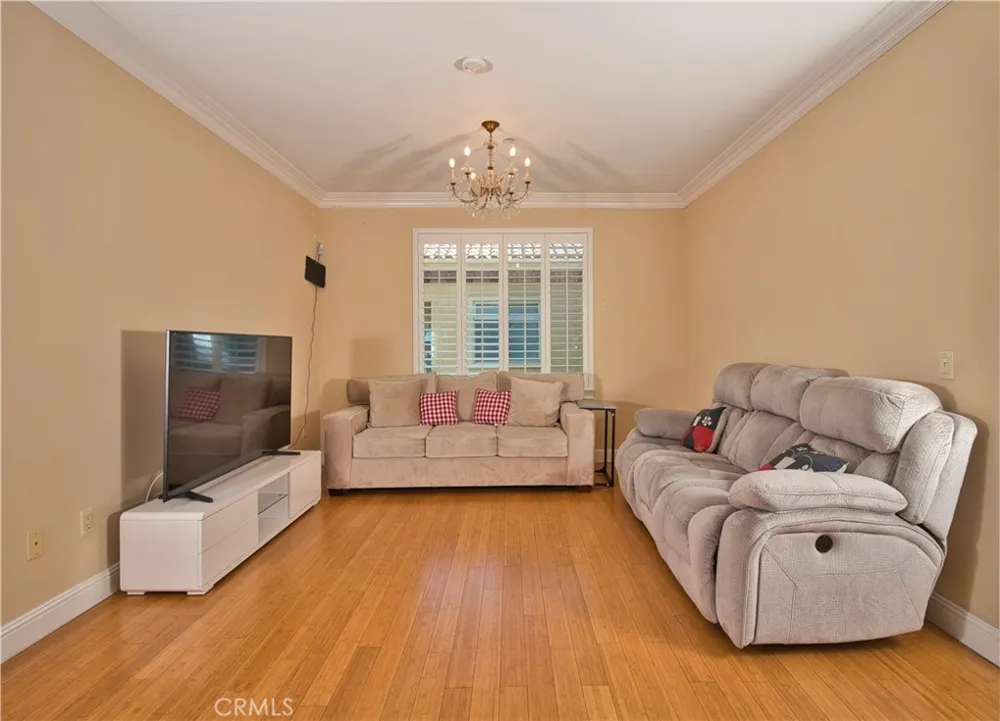 13798 Roswell Avenue #B227 Chino, CA 91710