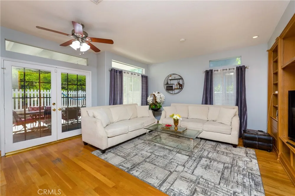29324 Begonias Lane Canyon Country, CA 91387