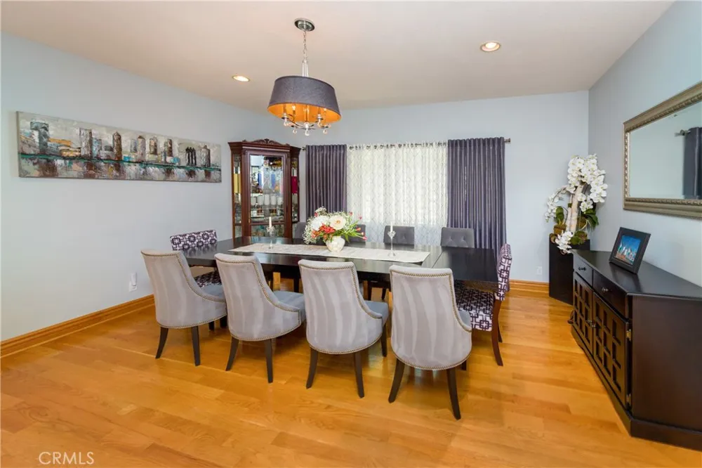 29324 Begonias Lane Canyon Country, CA 91387