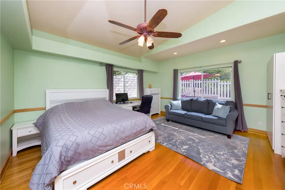 29324 Begonias Lane Canyon Country, CA 91387