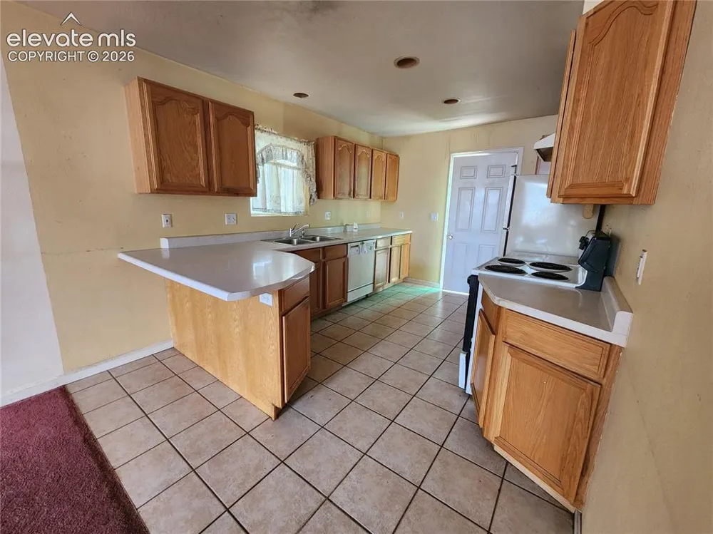 1109 S 18th Street Rocky Ford, CO 81067