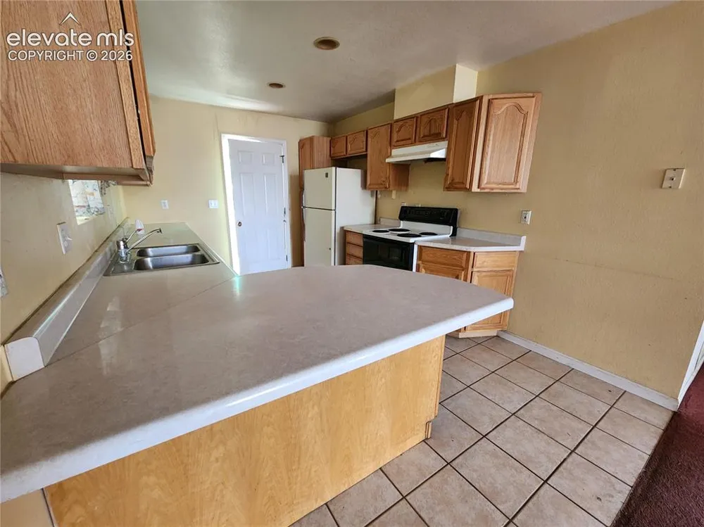 1109 S 18th Street Rocky Ford, CO 81067