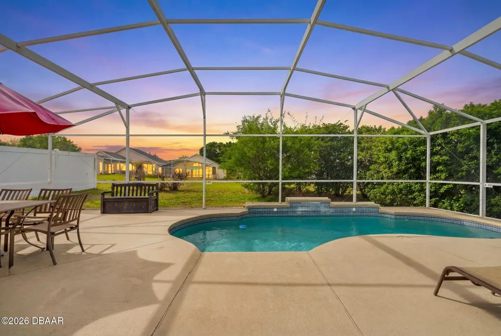 208 Troon Circle Davenport, FL 33897