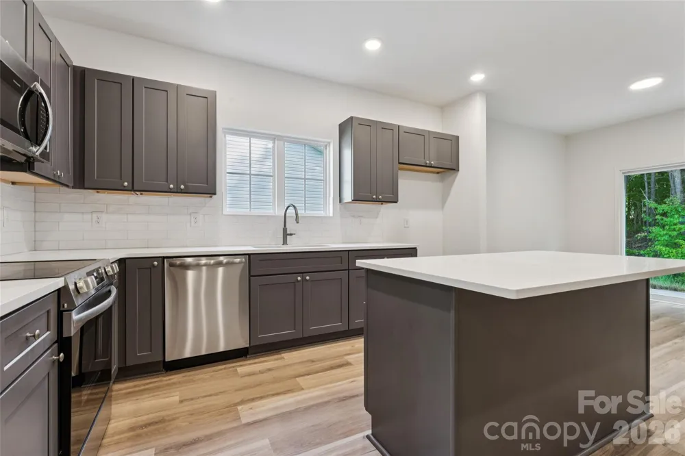 1165 Stoneglen Drive #30 Granite Quarry, NC 28146