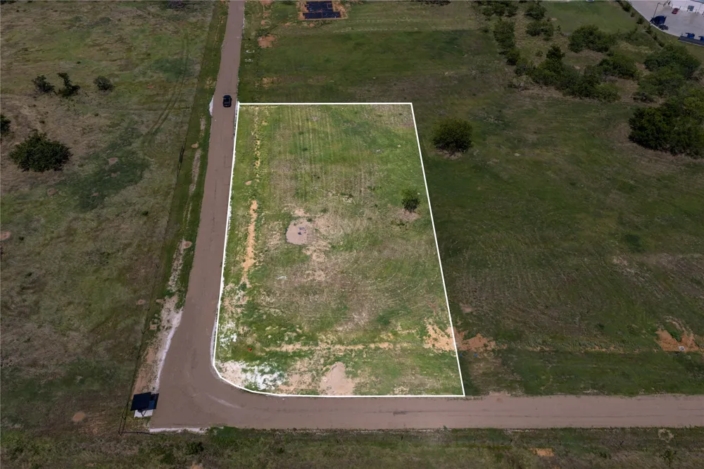 Lakewood Drive Whitney, TX 76692