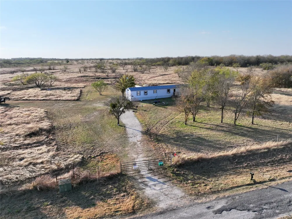 233 Hcr 3315 Hubbard, TX 76648
