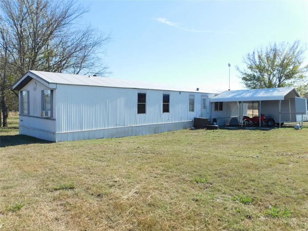 233 Hcr 3315 Hubbard, TX 76648