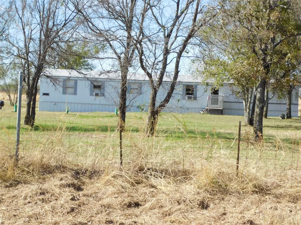 233 Hcr 3315 Hubbard, TX 76648