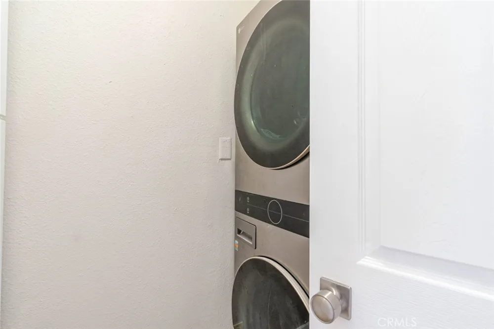 7137 Greeley Street #7 Tujunga, CA 91042