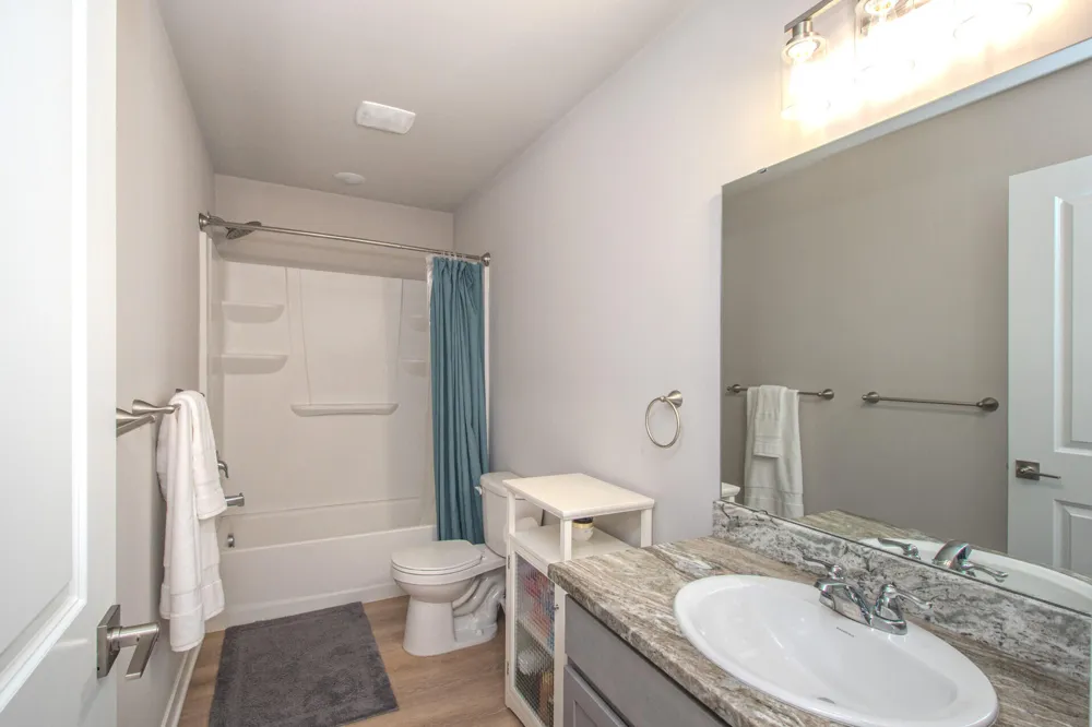 122 Parsons Lane Saline, MI 48176