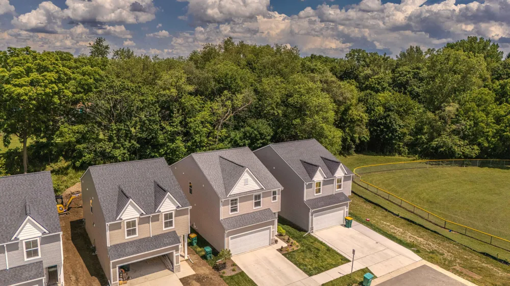 122 Parsons Lane Saline, MI 48176