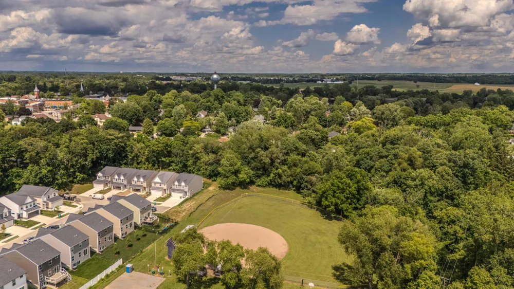 122 Parsons Lane Saline, MI 48176