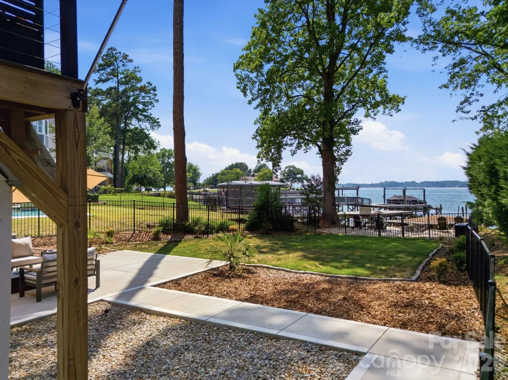 21101 Island Forest Drive Cornelius, NC 28031